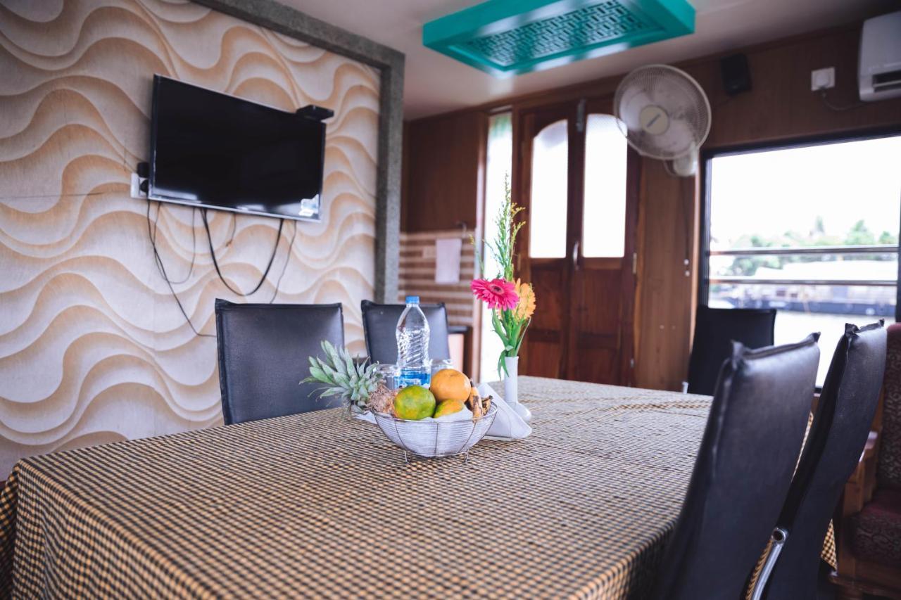 Kera Houseboats Alleppey Alappuzha Εξωτερικό φωτογραφία