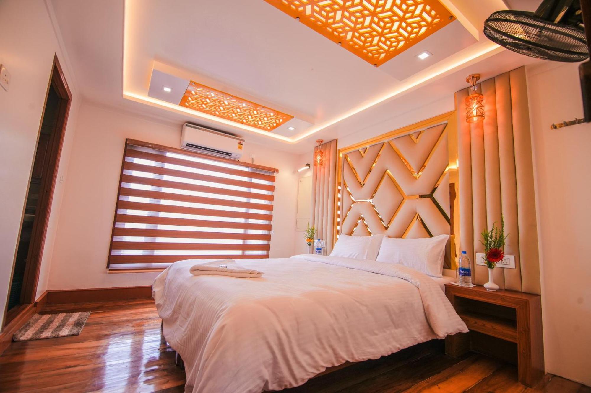 Kera Houseboats Alleppey Alappuzha Εξωτερικό φωτογραφία