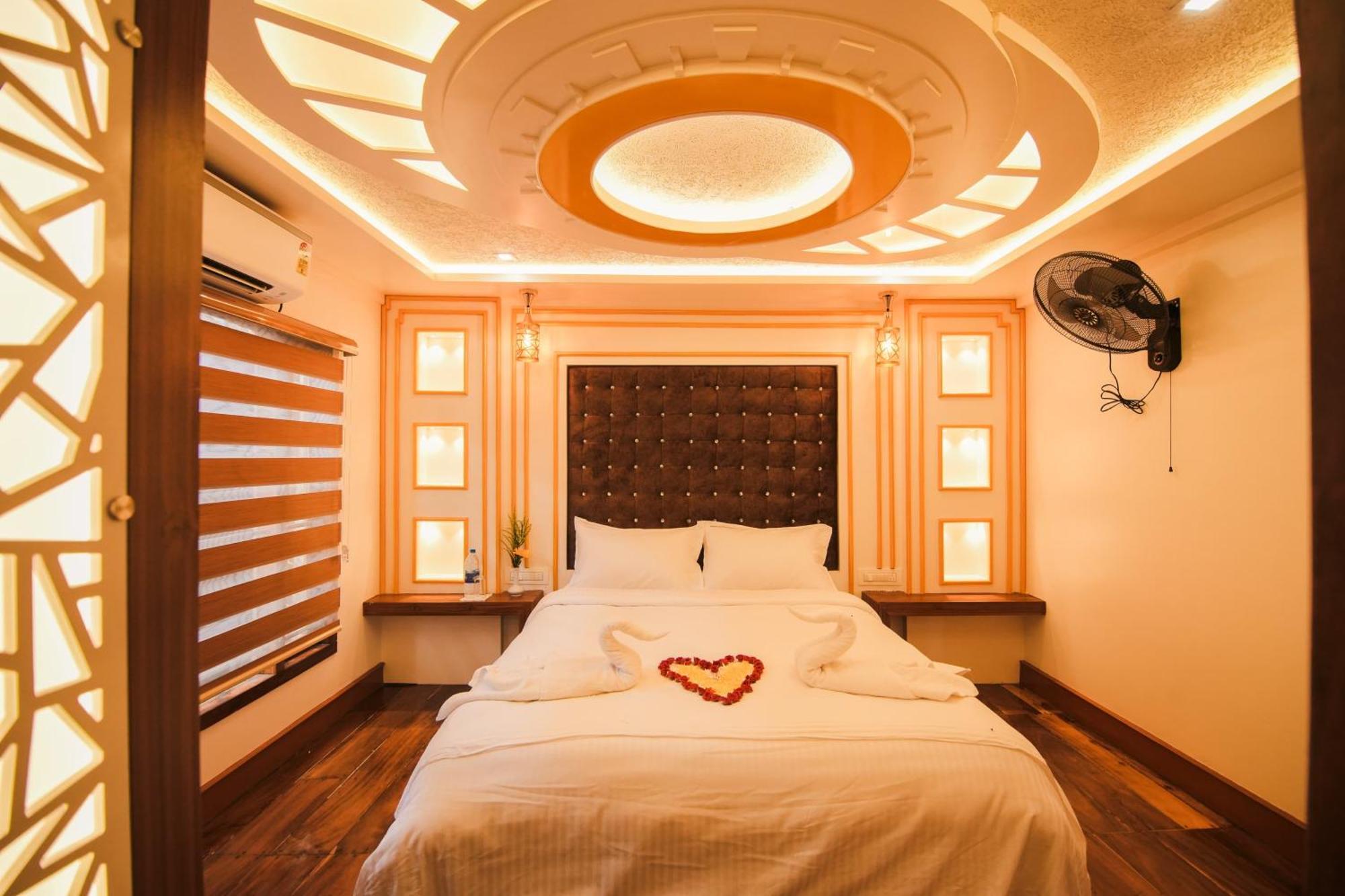 Kera Houseboats Alleppey Alappuzha Εξωτερικό φωτογραφία