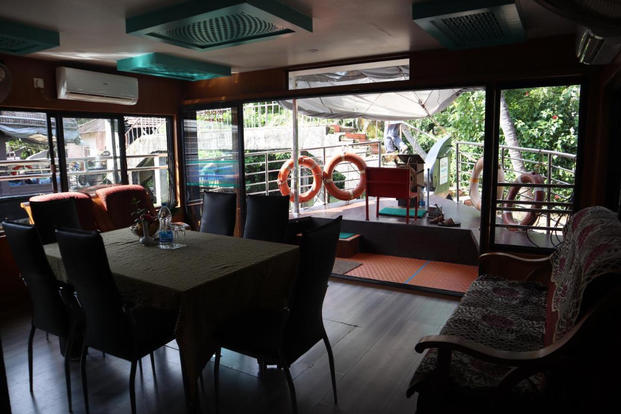 Kera Houseboats Alleppey Alappuzha Εξωτερικό φωτογραφία